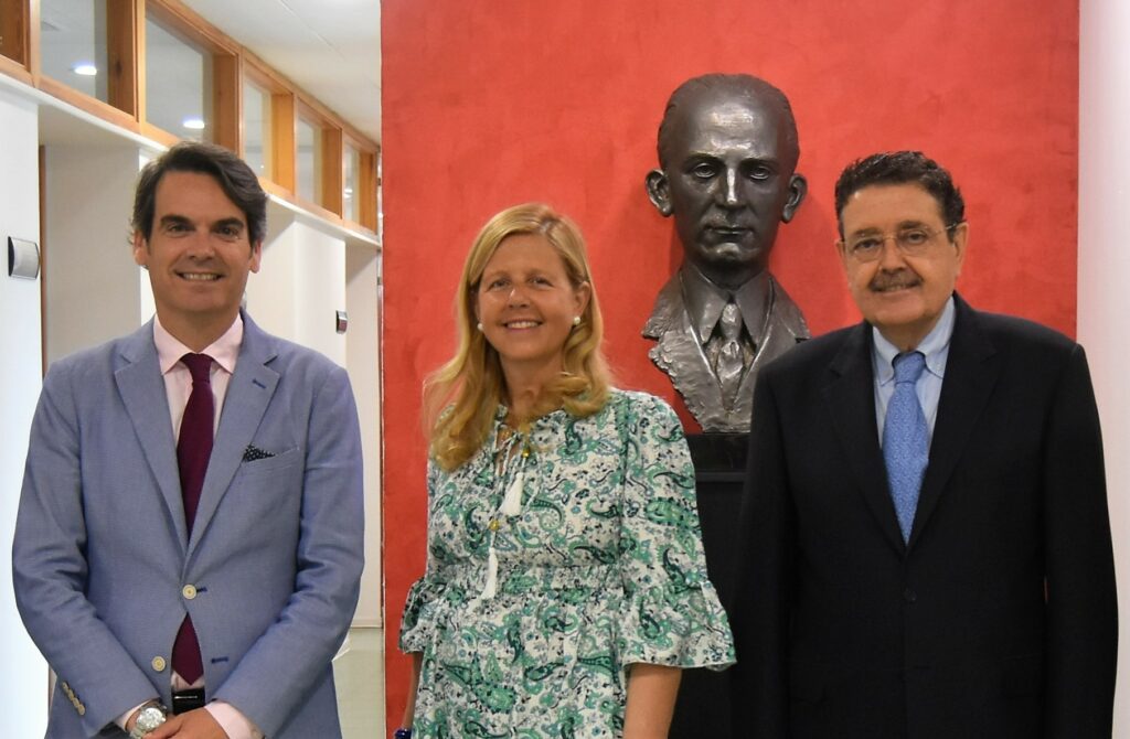 Sandra Camós Batallés, directora de Programas Educativos de la Fundación Princesa de Gerona, visita las instalaciones de CEU en Andalucía