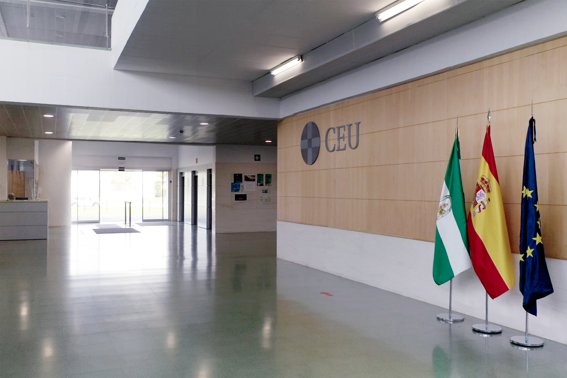 El CEU asumirá el coste y la gestión de las cotizaciones a la Seguridad Social de las prácticas no remuneradas que realicen sus alumnos