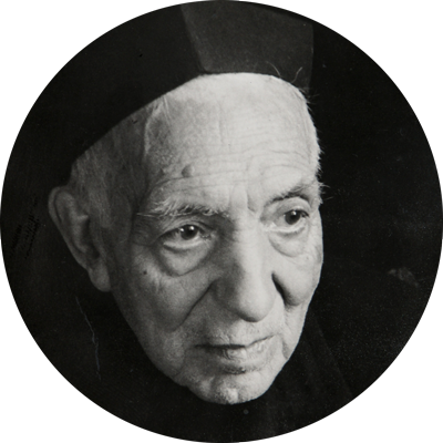 Fotografía del padre Ángel Ayala, fundador del CEU