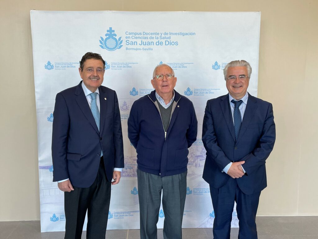 El rector promotor de la Universidad CEU Fernando III, José Alberto Parejo, visita el Campus Docente y de Investigación en Ciencias de la Salud San Juan de Dios